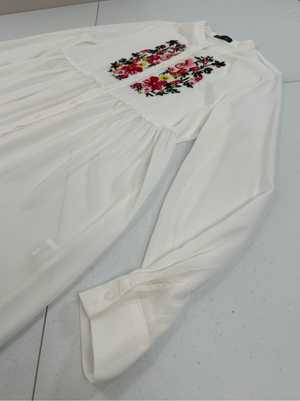SHEIN Semi‎ Sheer Floral Embroidered Button Front Tunic Blouse White L - Picture 6 of 9